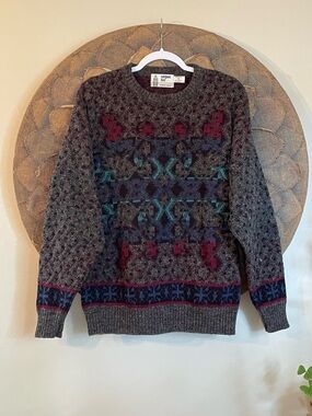 London Fog Vintage 90s Crewneck Sweater